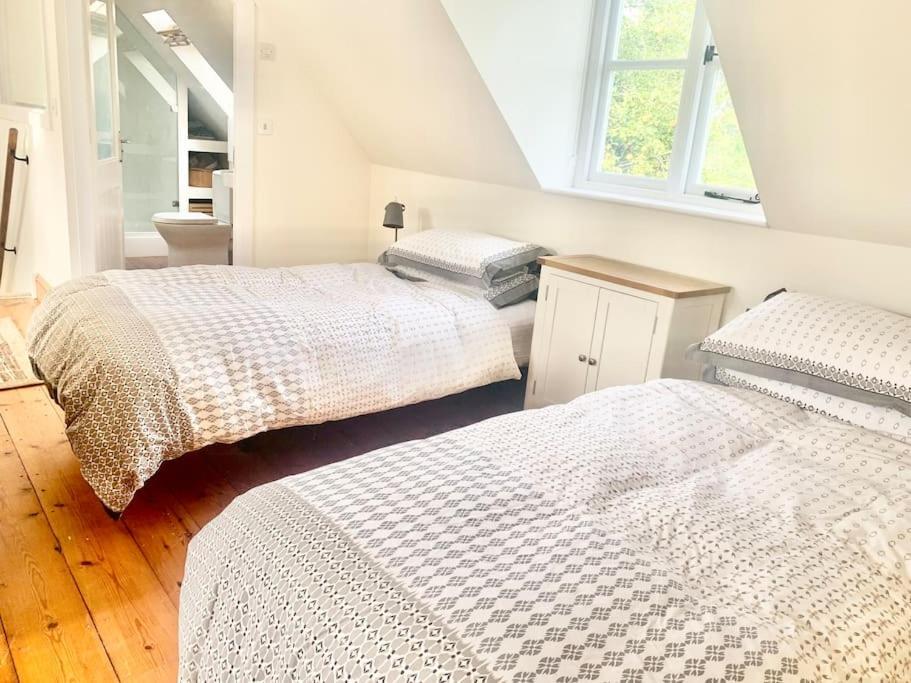 Ferienwohnung Delightful Ely House Bright And Warm With Cathedral View Exterior foto