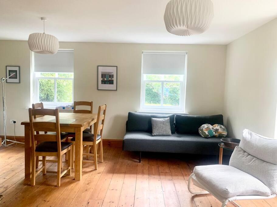 Ferienwohnung Delightful Ely House Bright And Warm With Cathedral View Exterior foto